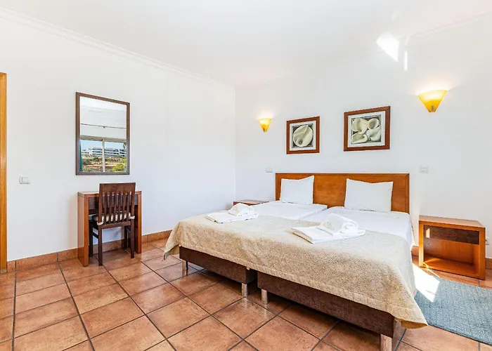 Apartment Vilamos In By Algarve Golden Lagos